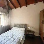 с террасой и видом на озеро в стрезе Apartment Stresa