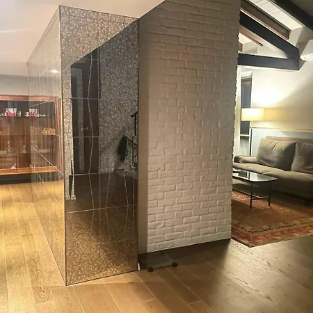 с террасой и видом на озеро в стрезе Apartment *