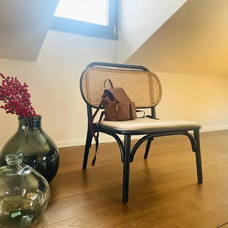 Appartement с террасой и видом на озеро в стрезе *