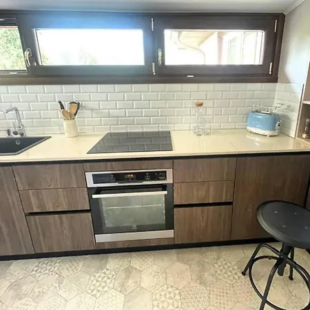 Appartement с террасой и видом на озеро в стрезе Stresa