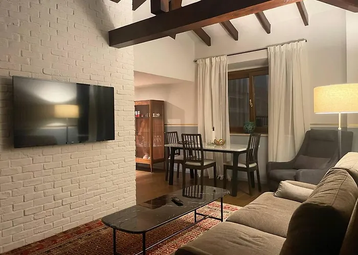 Appartement с террасой и видом на озеро в стрезе Stresa