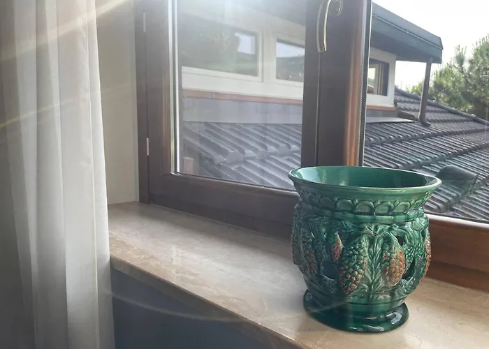 с террасой и видом на озеро в стрезе *